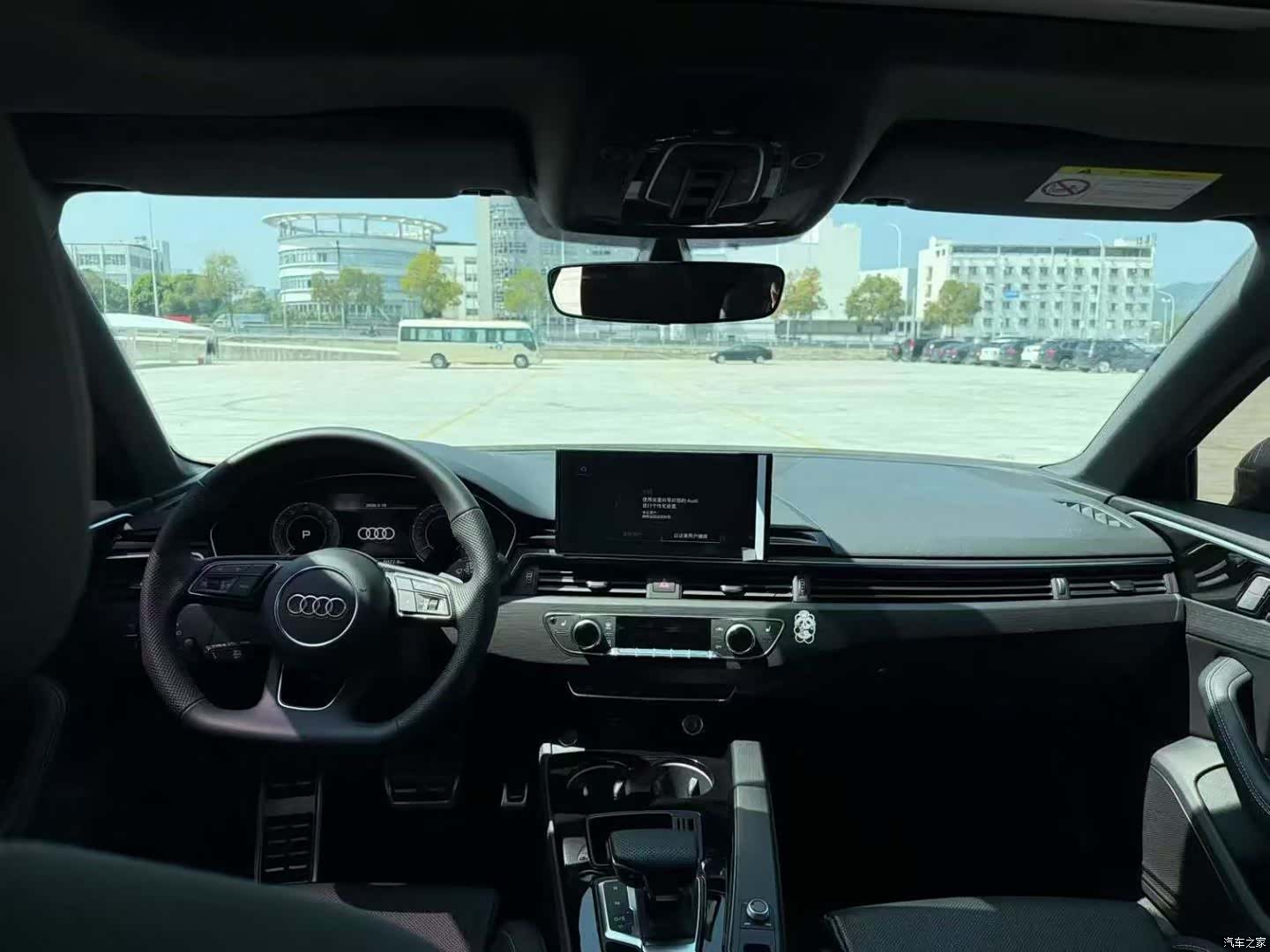 Audi A4L, 2024 все фото
