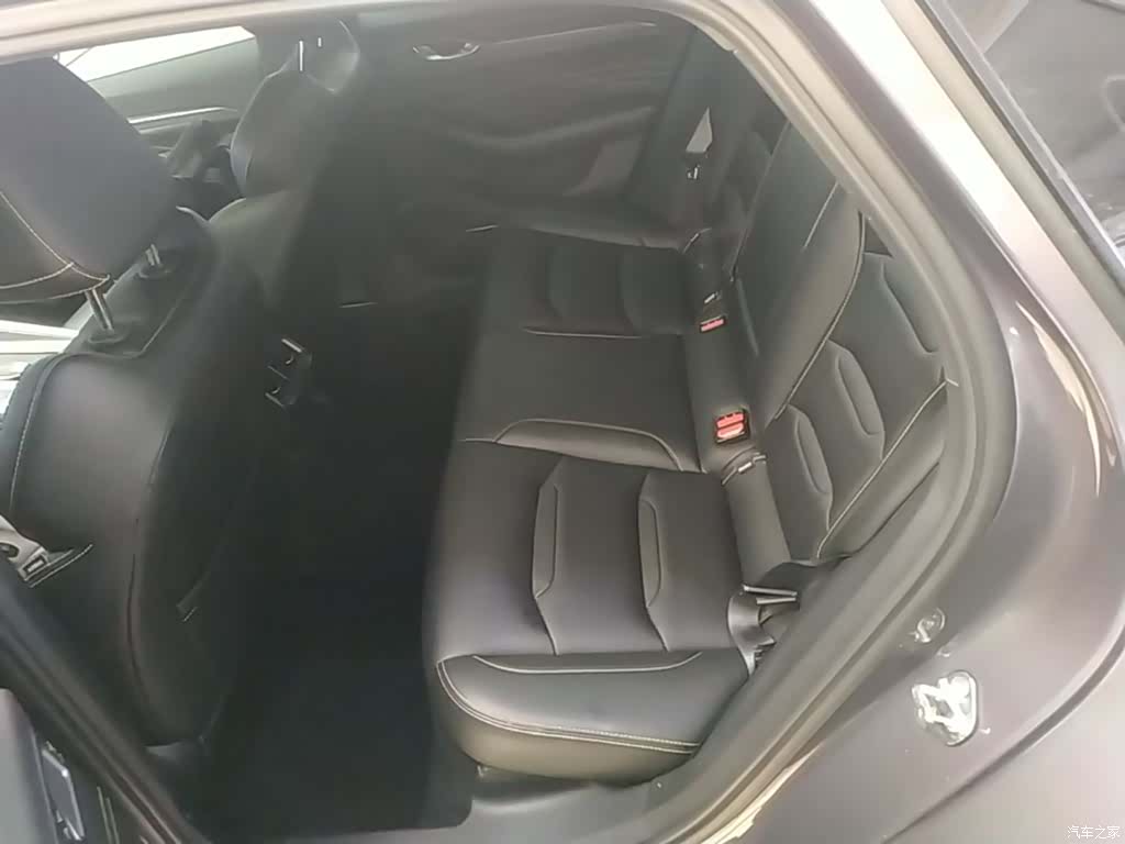 Geely Preface, 2024 16