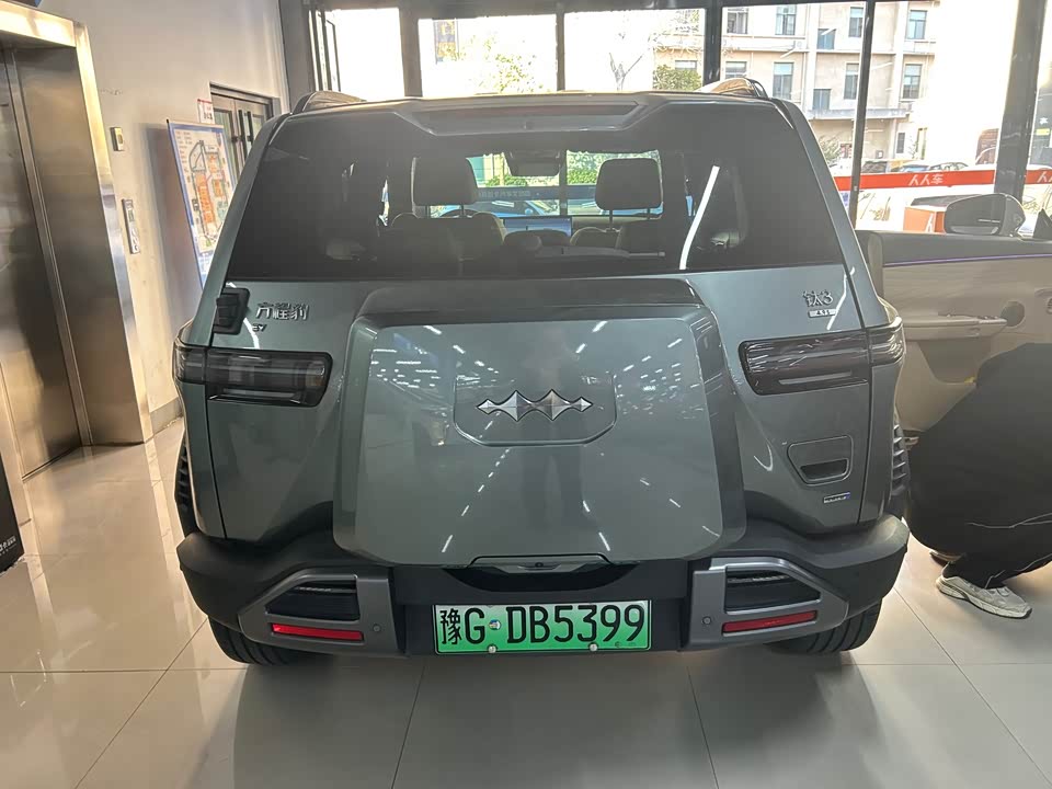 BYD Titanium 3