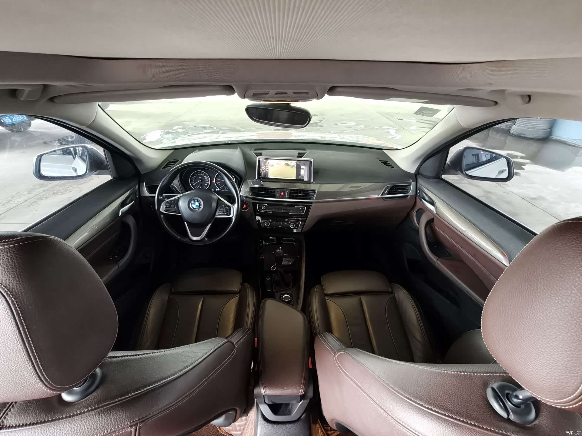 BMW X1, 2017 все фото