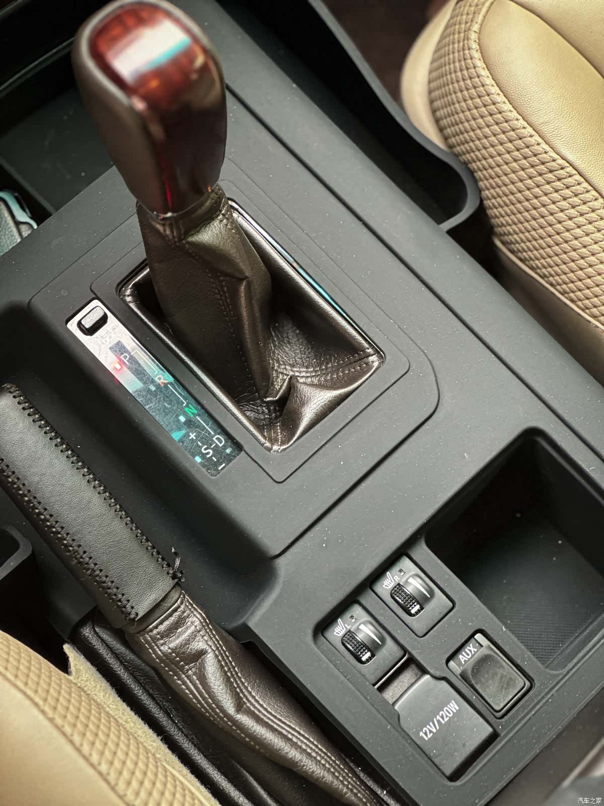 Toyota Prado, 2011 4