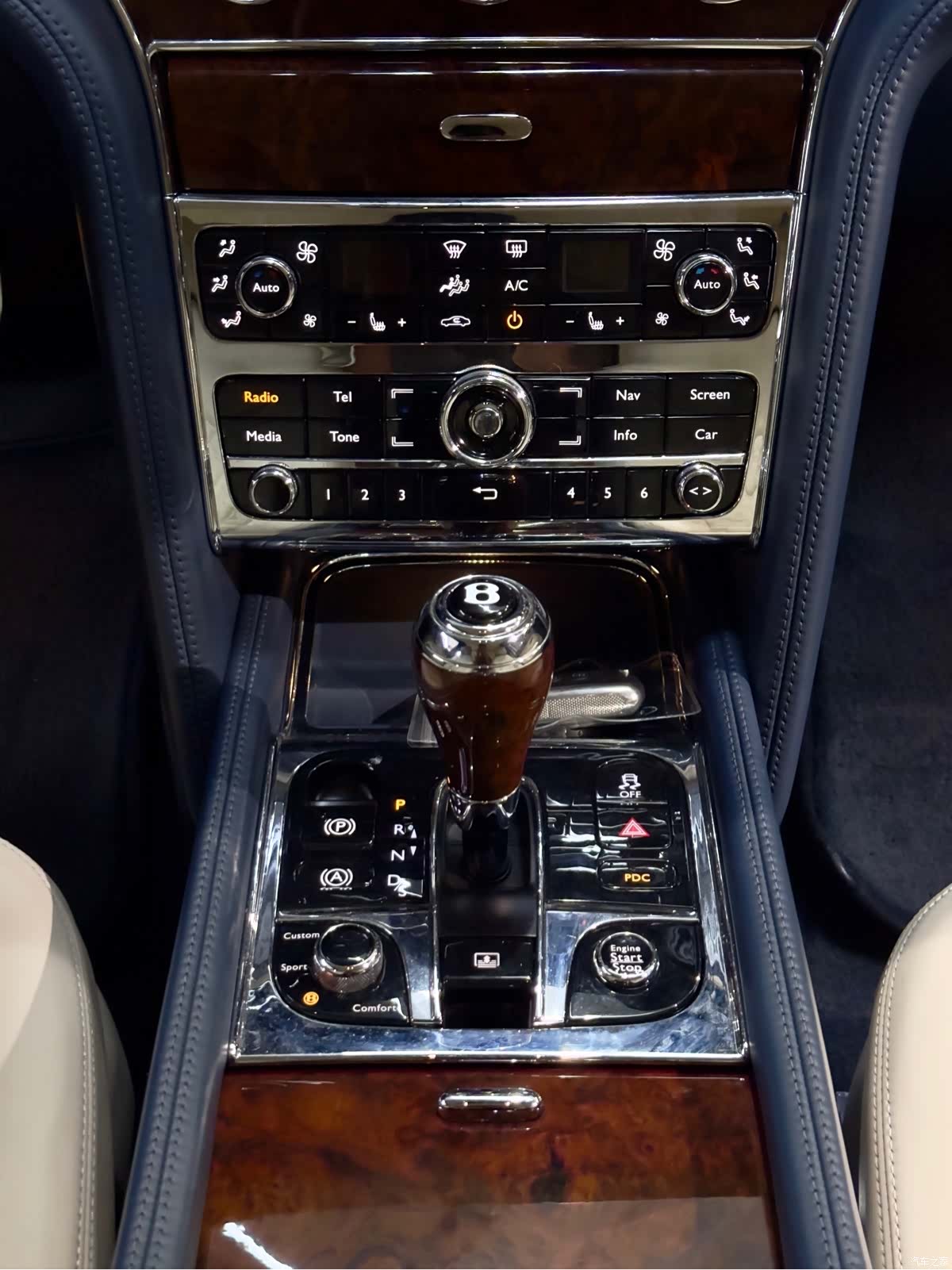 Bentley Mulsanne, 2012 24