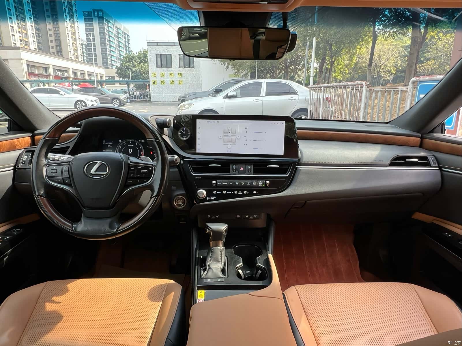 Lexus ES, 2023 6