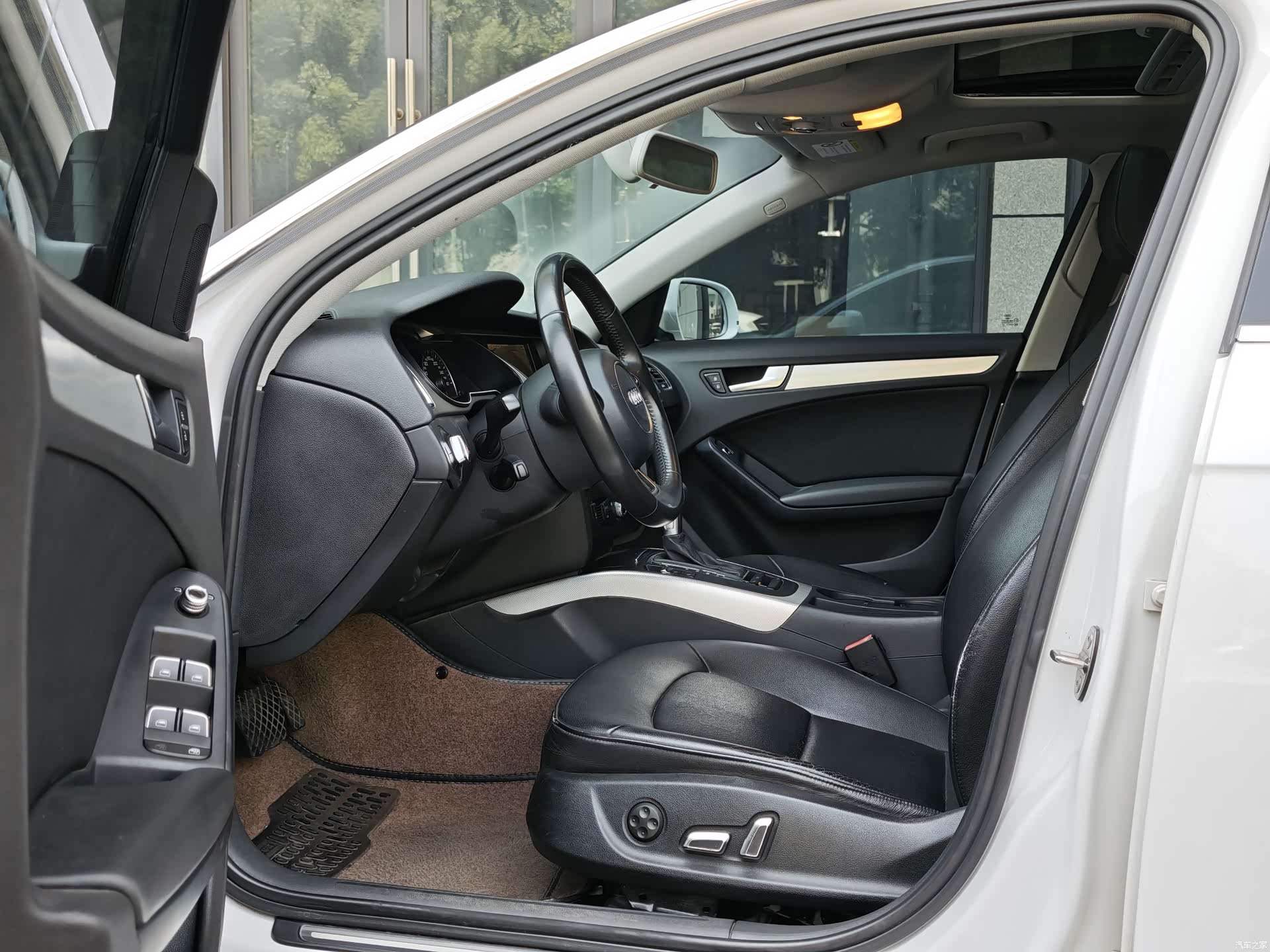 Audi A4L, 2014 4