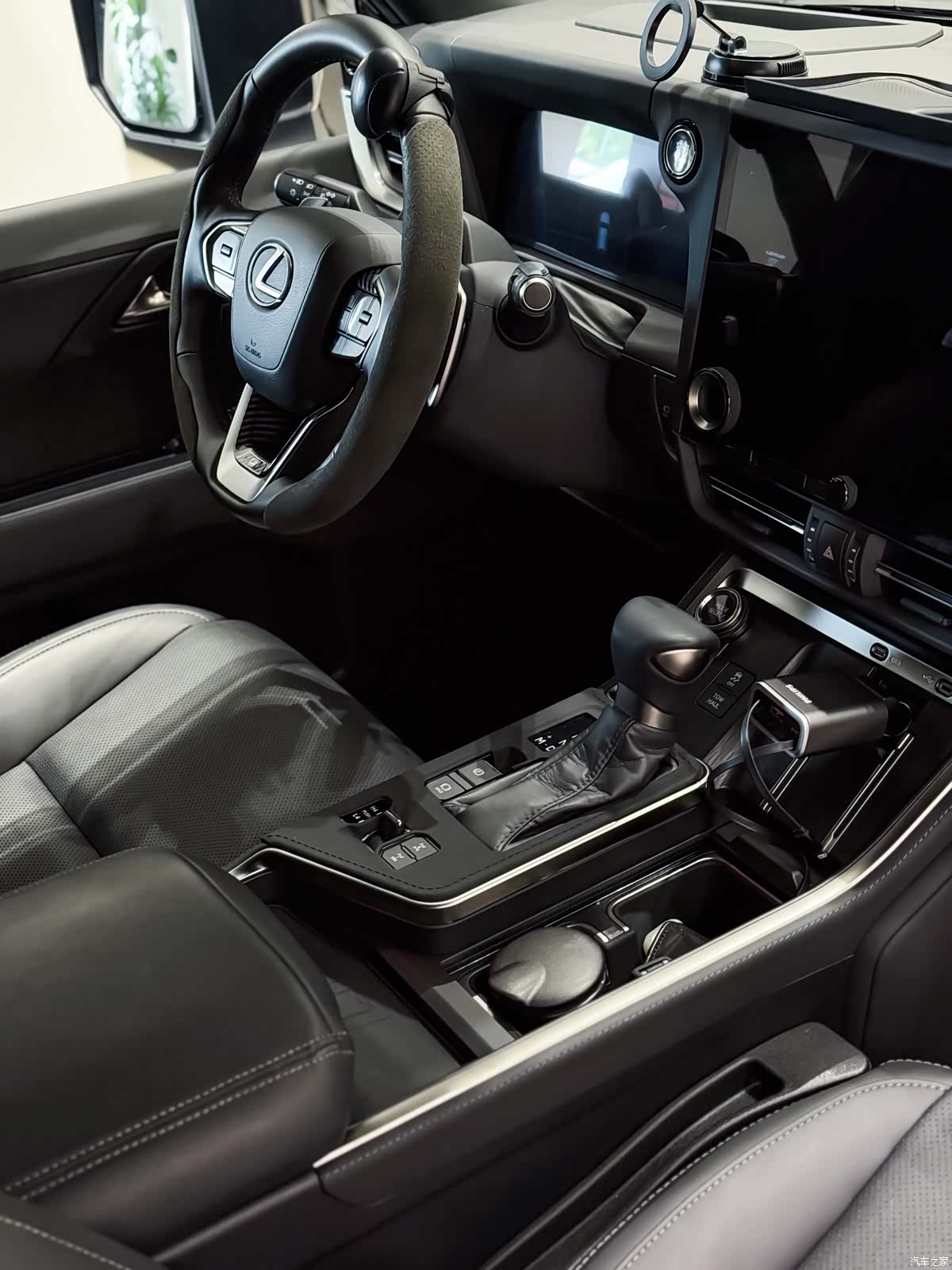 Lexus GX, 2024 15