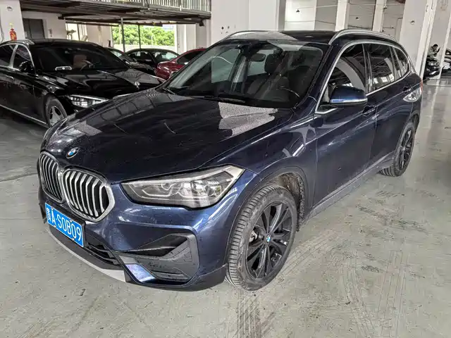 BMW X1 2020 — купить из Китая под заказ