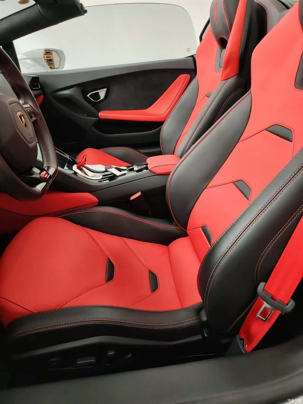 Lamborghini Huracán, 2022 4