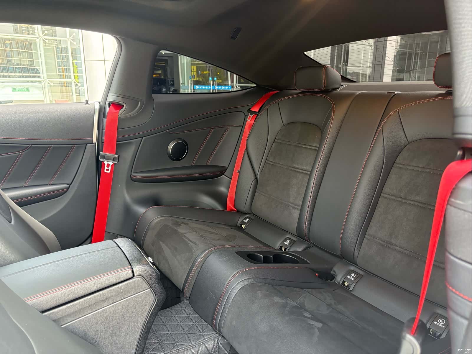 Mercedes-Benz C-Class, 2023 4