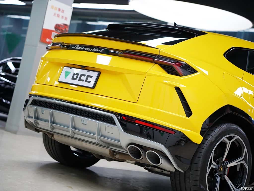 Lamborghini Urus, 2021 6
