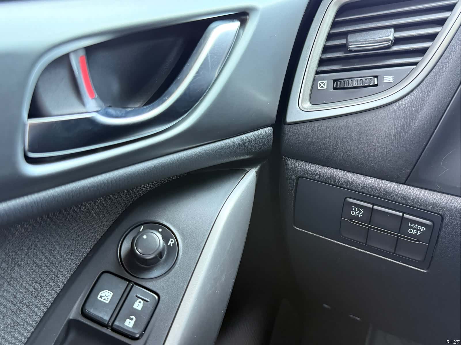 Mazda CX-4, 2016 15