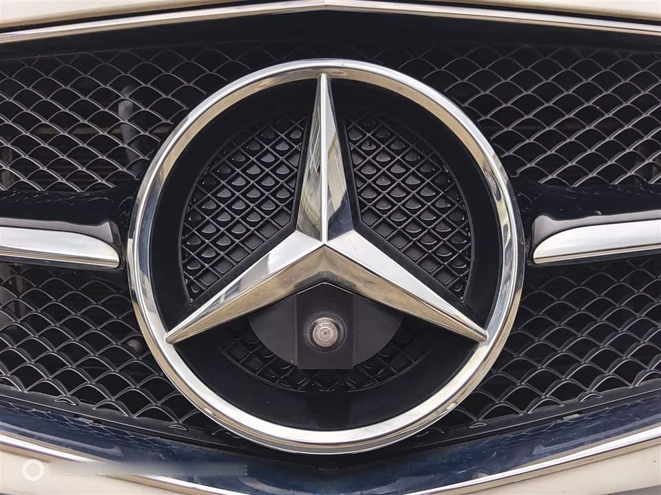 Mercedes-Benz E-class Mercedes-Benz E-class