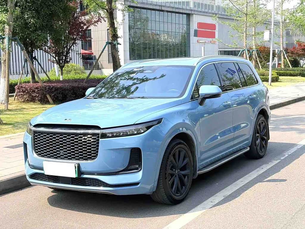Li Auto ONE