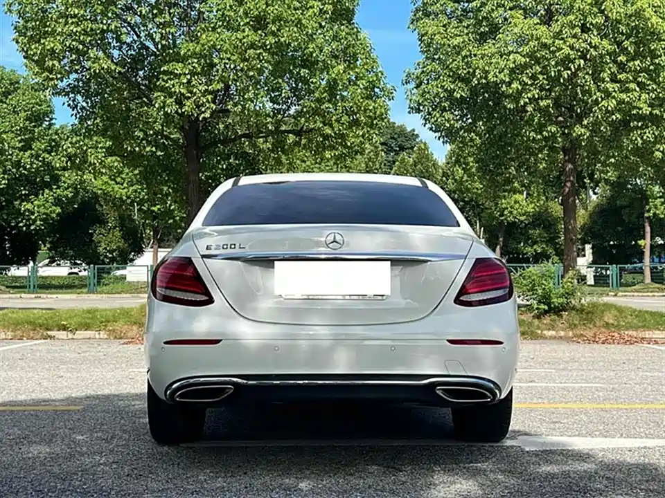Mercedes-Benz E-class Mercedes-Benz E-class