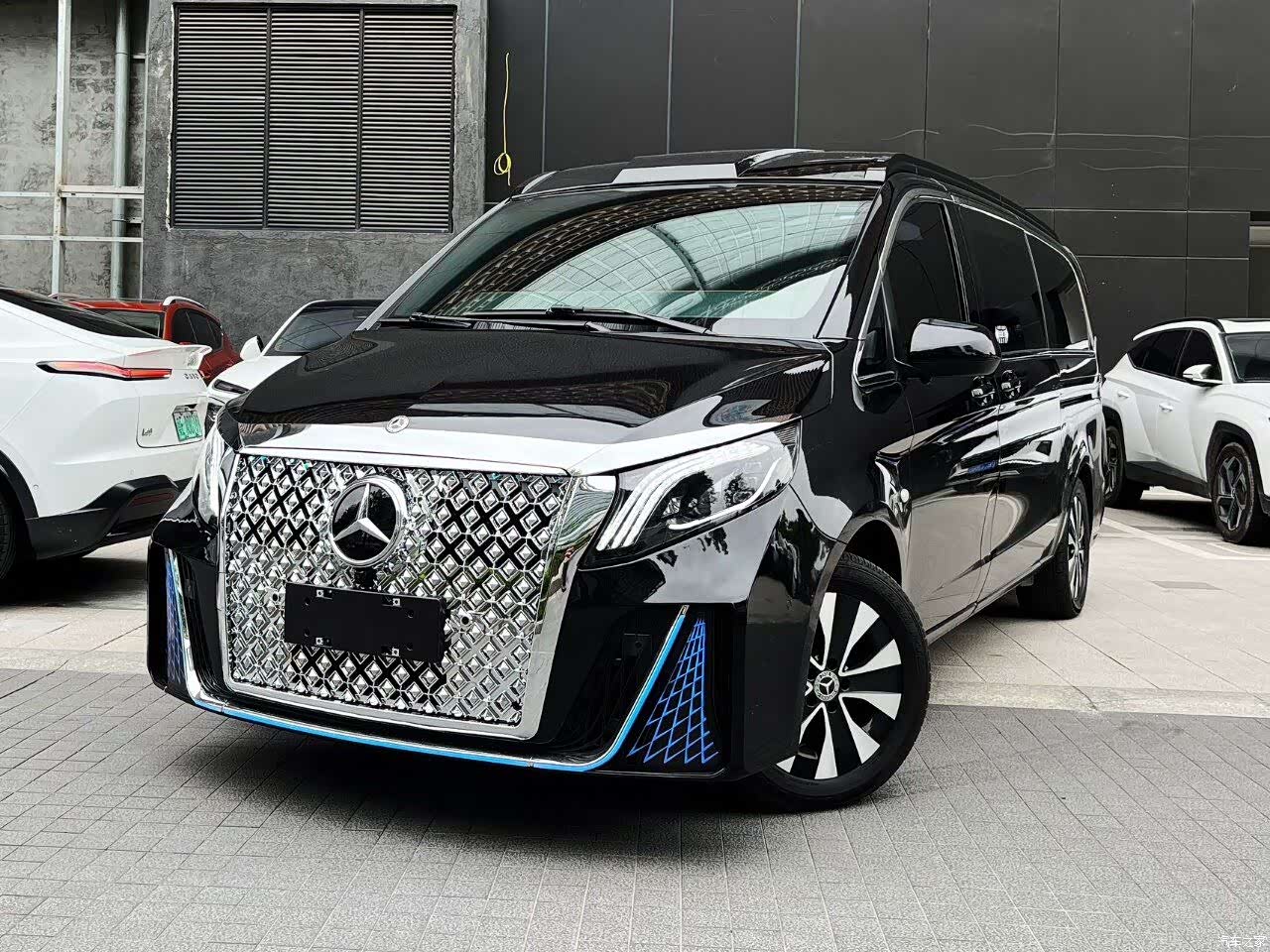 Mercedes-Benz 7, 2021 2