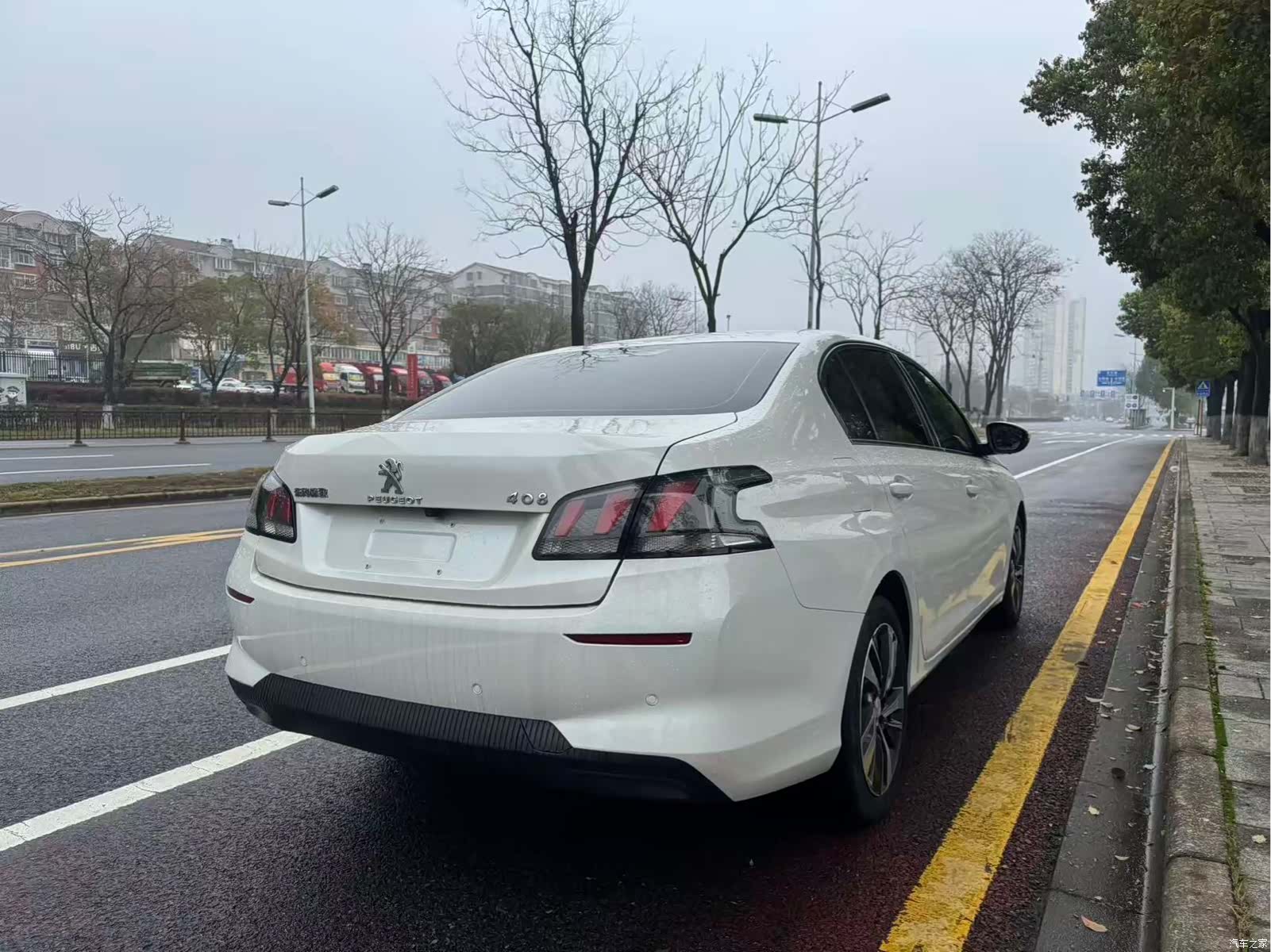 Peugeot 408, 2021 все фото
