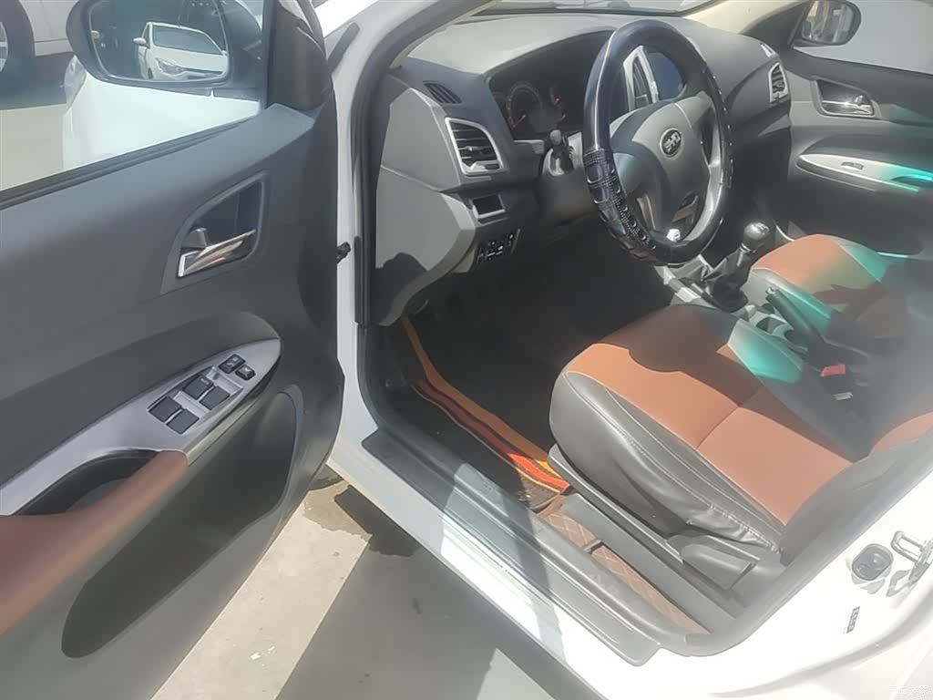 BYD F3, 2019 16