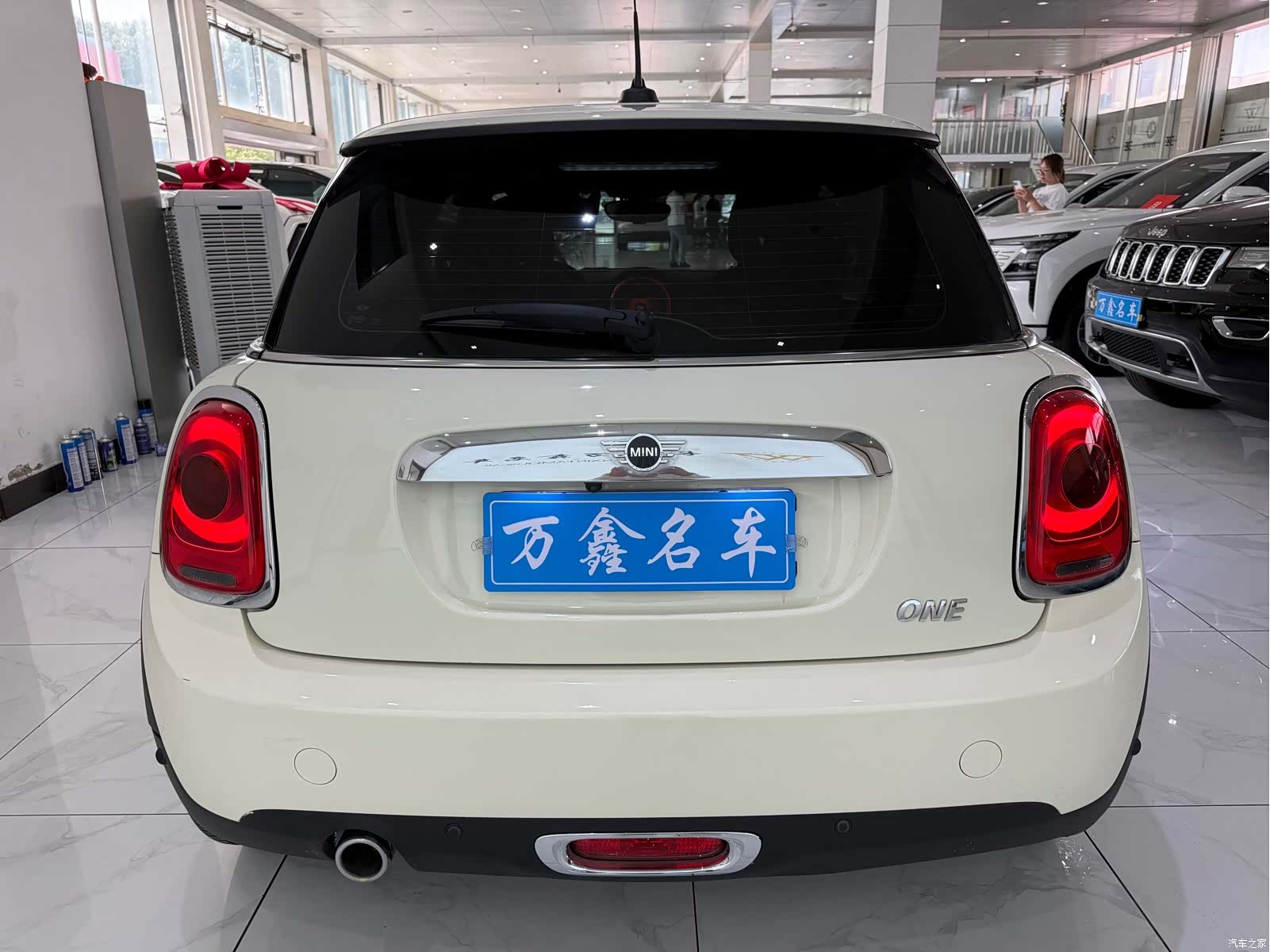 Mini ONE, 2021 17