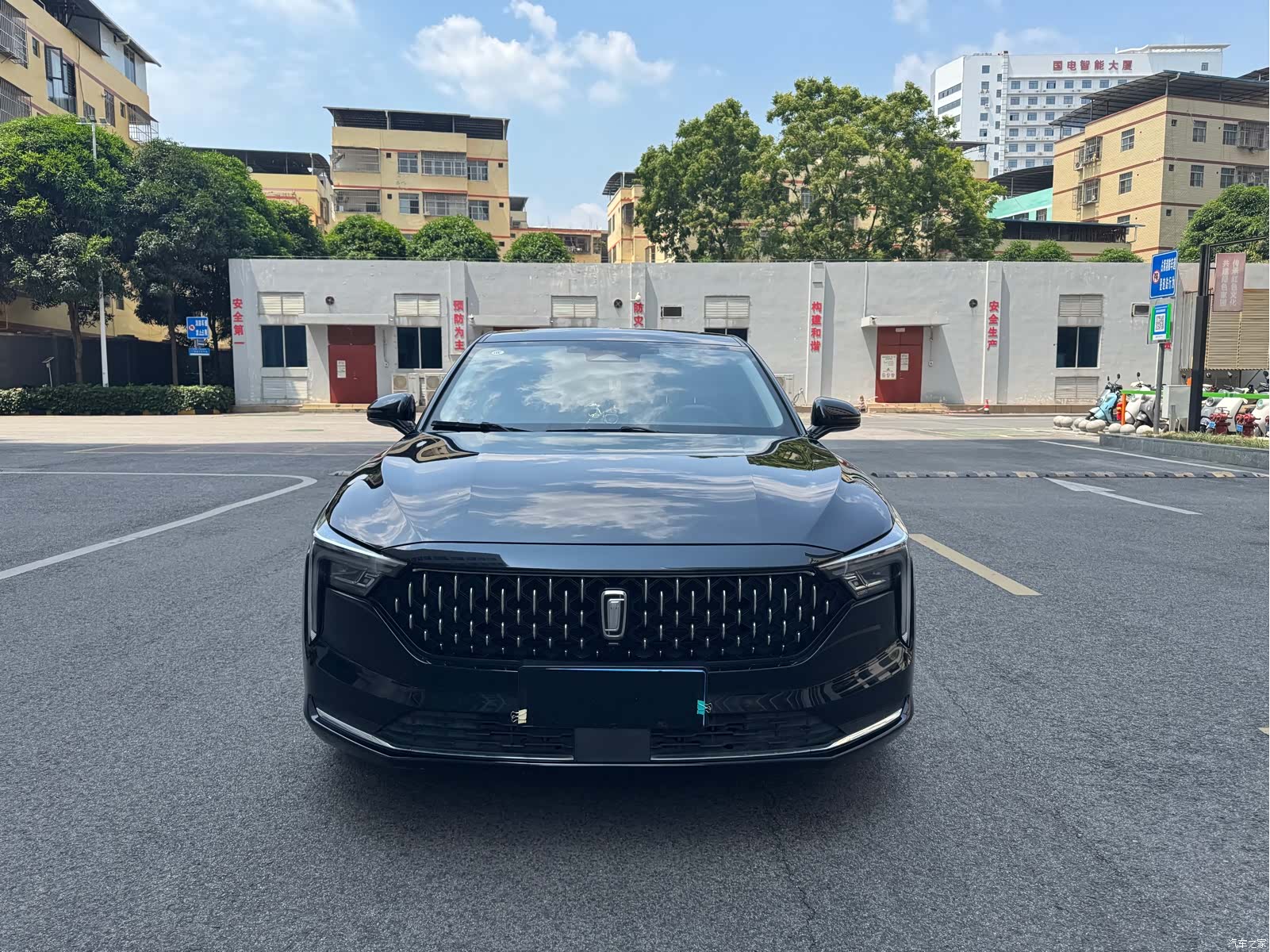 Bestune B70, 2022 2