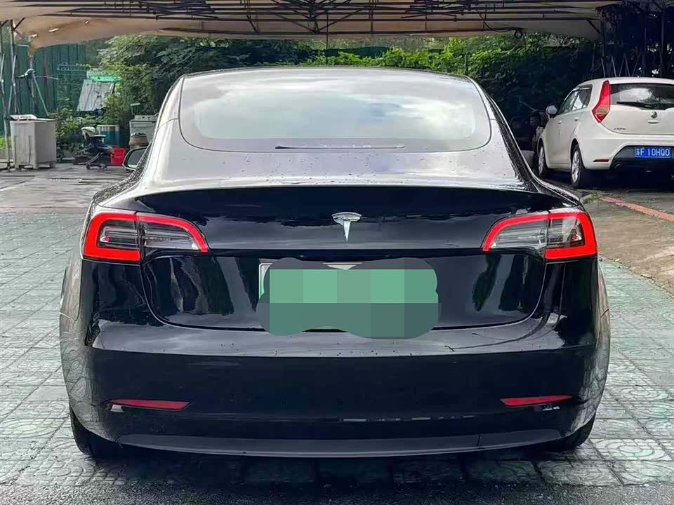 Tesla Model 3 Tesla Model 3