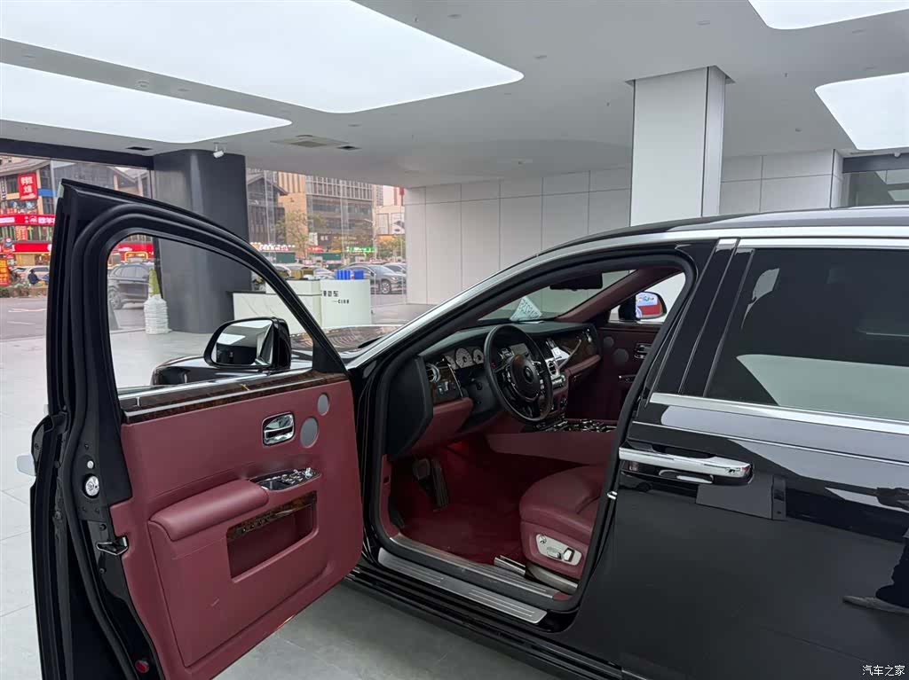 Rolls-Royce Ghost, 2014 15