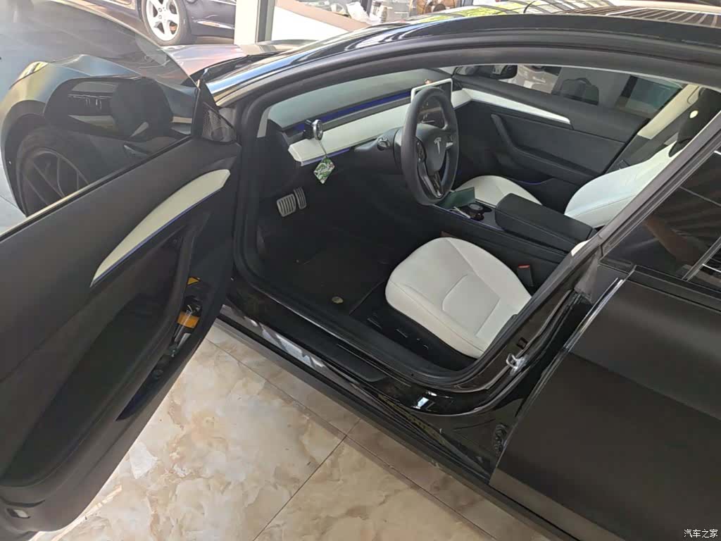 Tesla Model 3, 2021 16