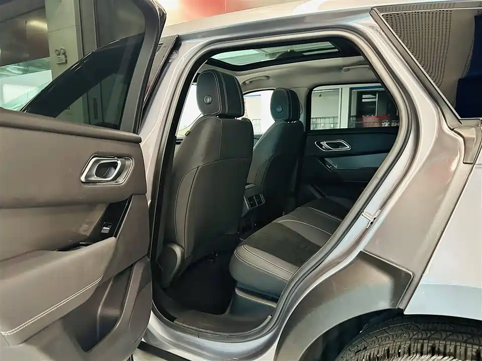 Land Rover Range Rover Star Pulse