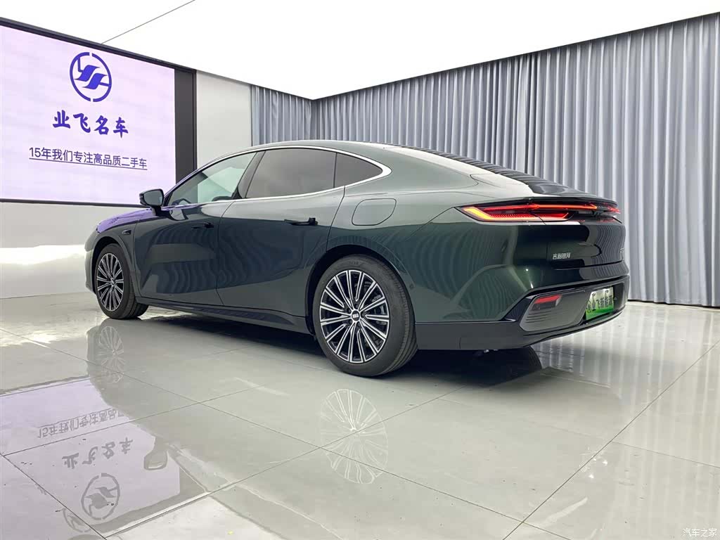 Geely 8, 2025 6
