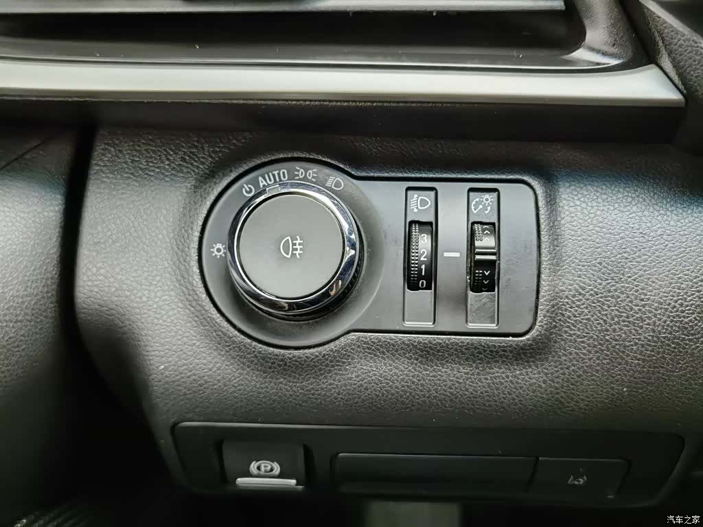 Buick GL6, 2018 21