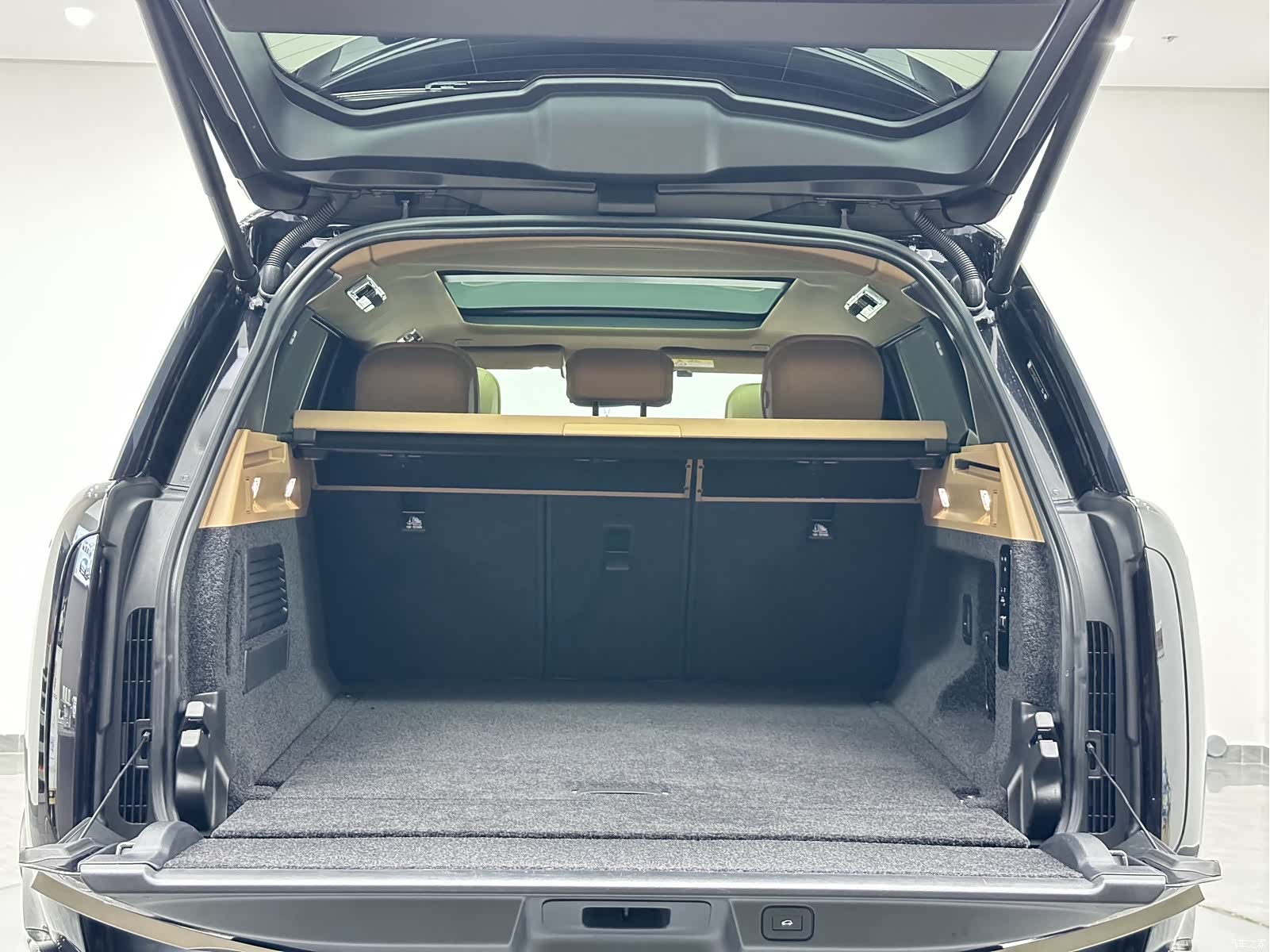 Land Rover Range Rover, 2023 22
