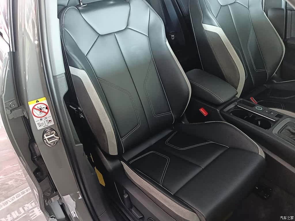 Audi Q3, 2024 25