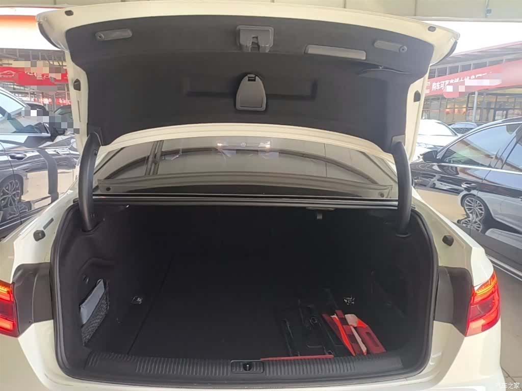 Audi A4L, 2020 19