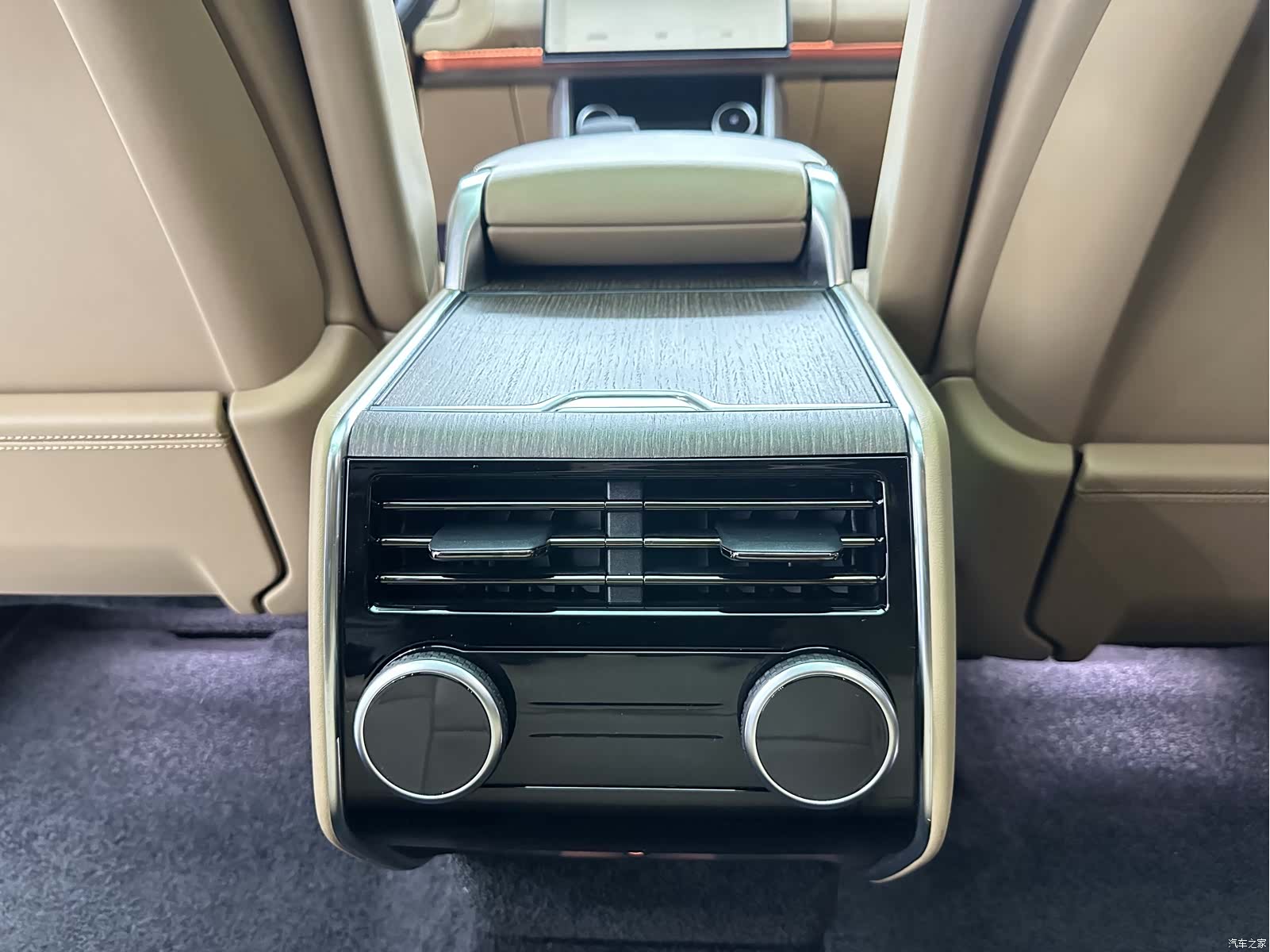 Land Rover Range Rover, 2023 16