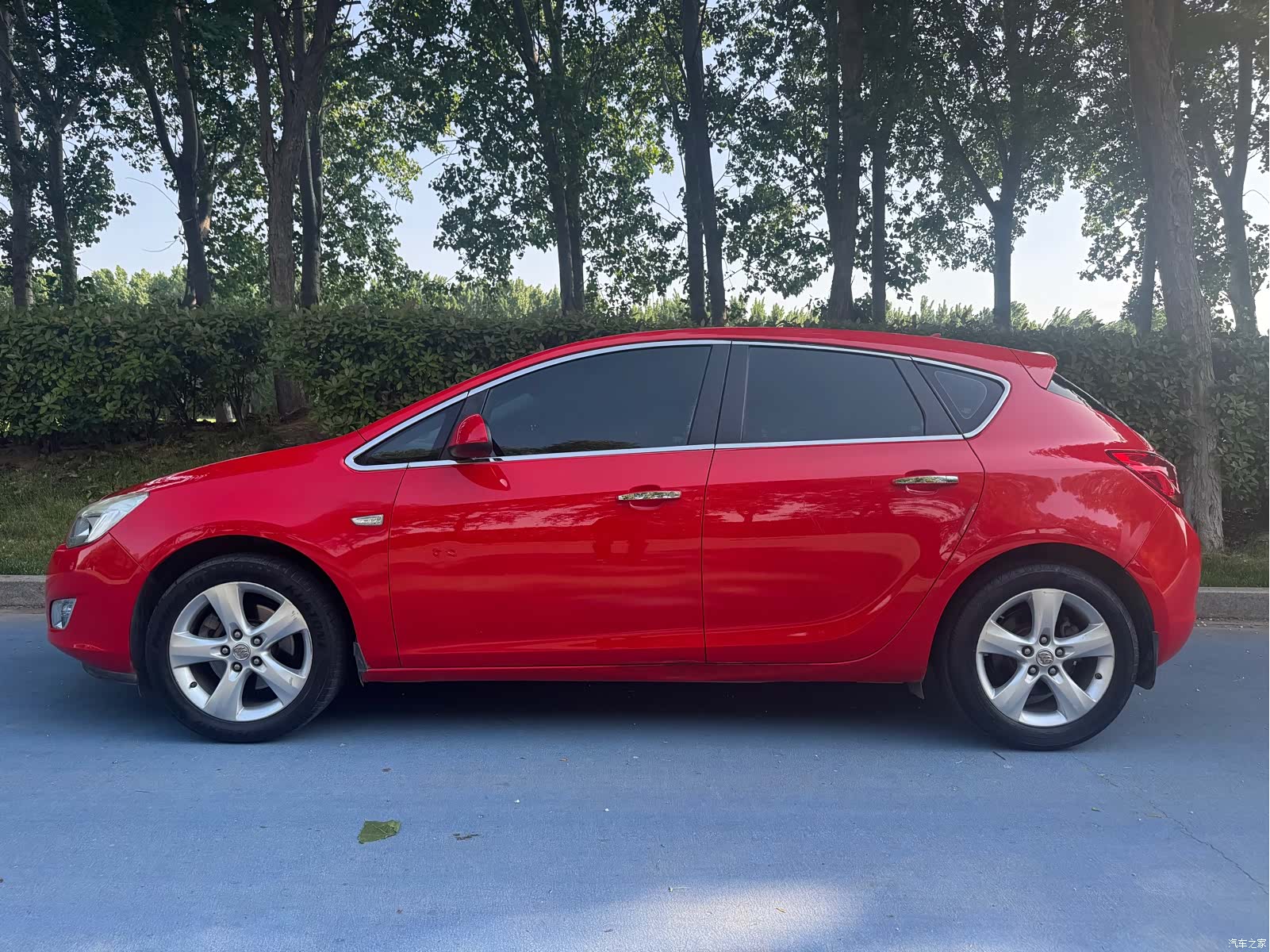 Buick XT, 2010 все фото