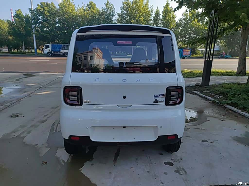 Geely Panda, 2026 6