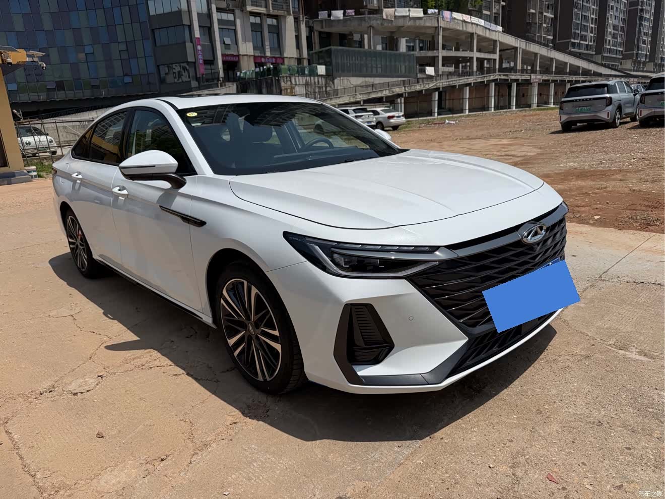 Chery Arrizo 8, 2025 3