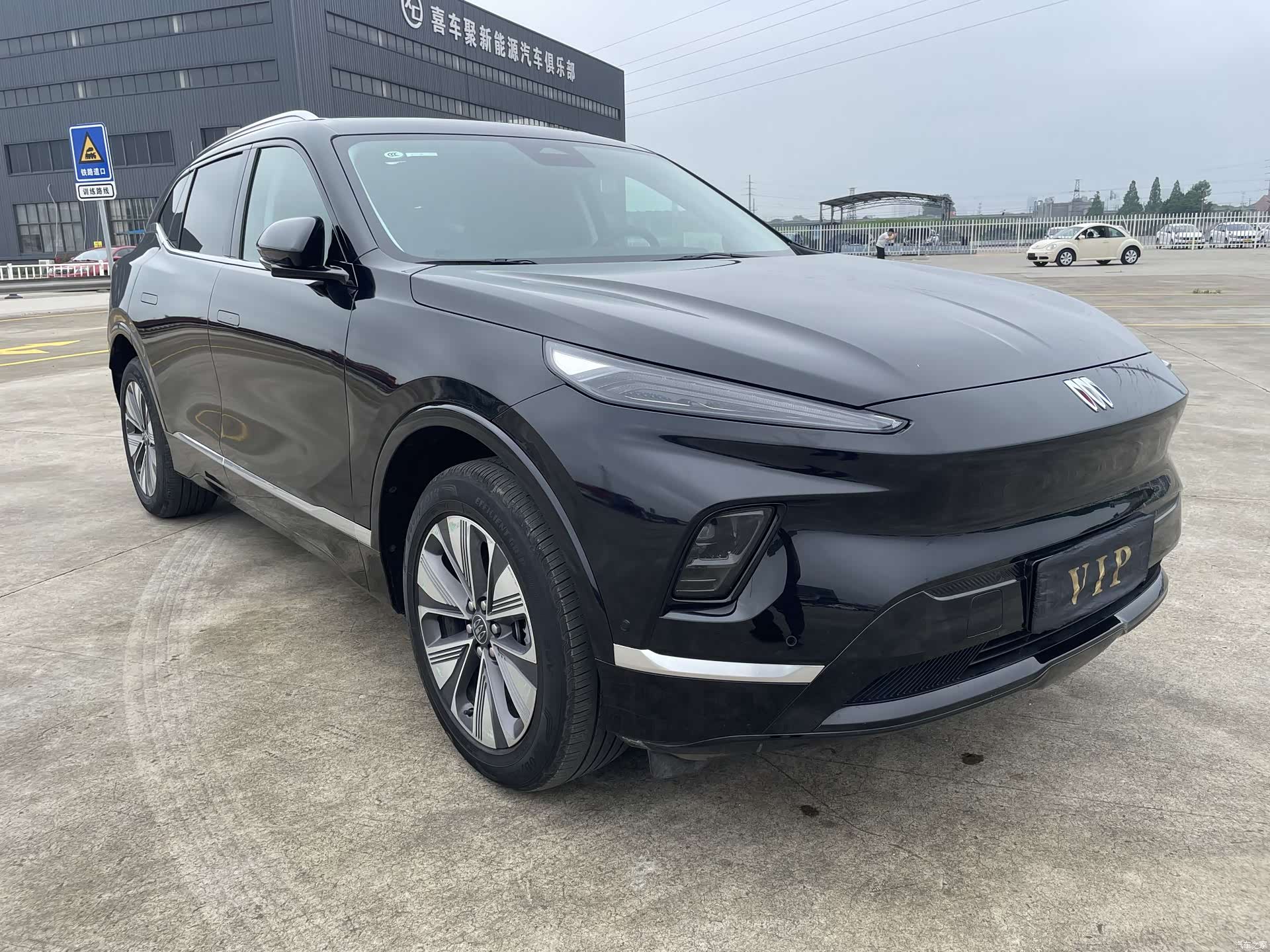 Buick E5, 2025 24
