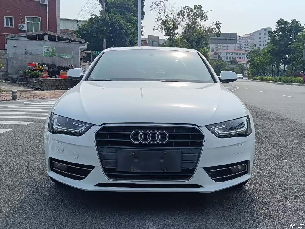 Audi A4L, 2013 3