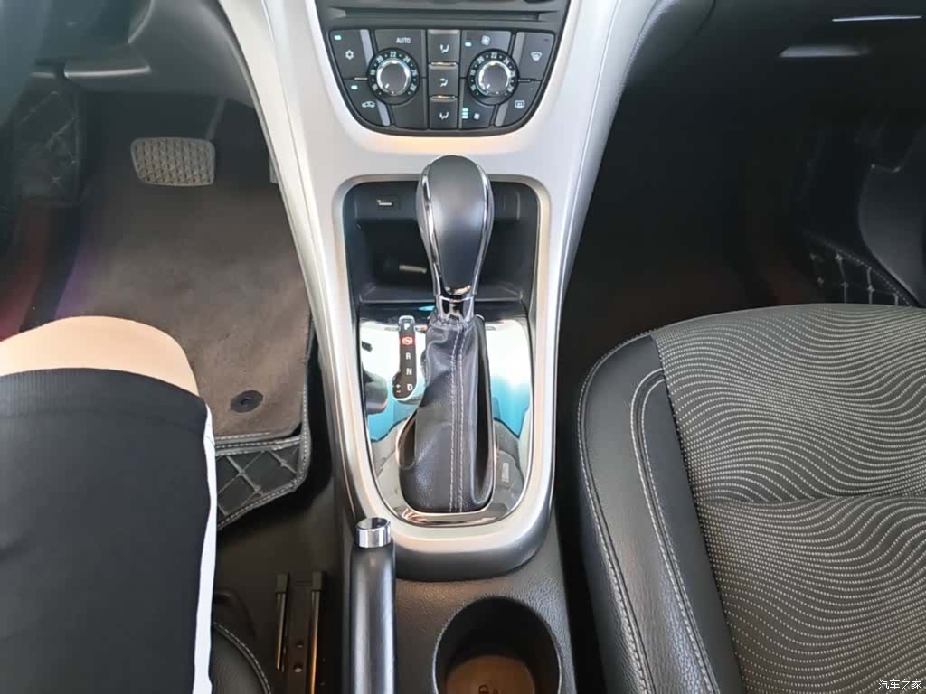 Buick XT, 2016 14