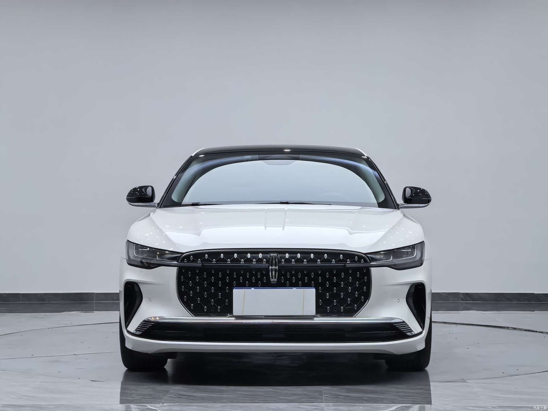 Lincoln Z, 2024 2