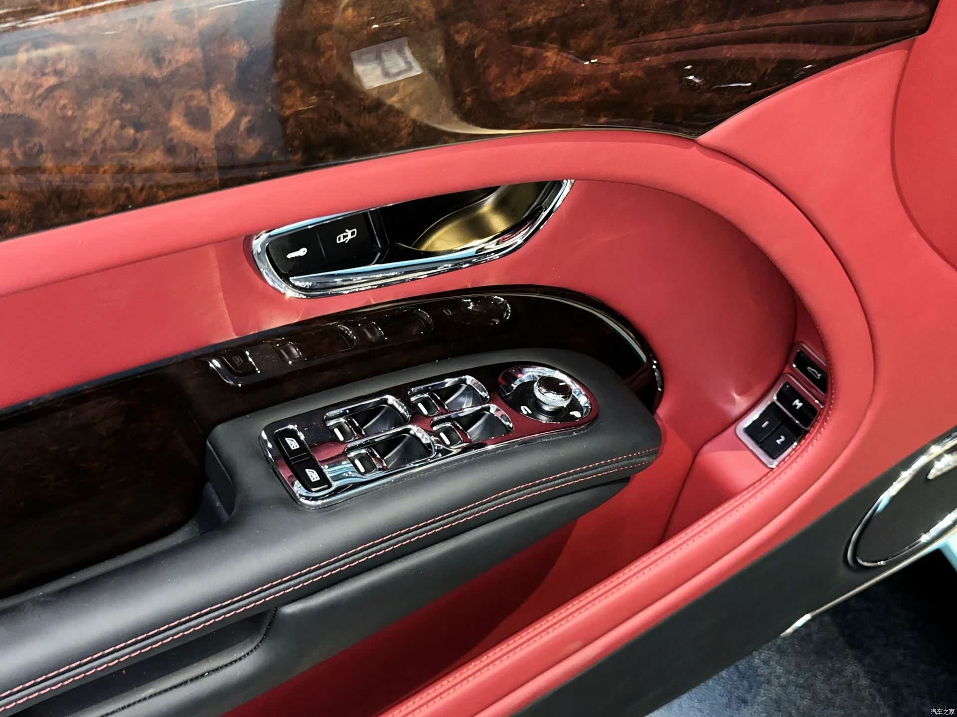 Bentley Mulsanne, 2012 20