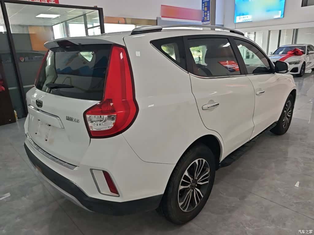 Geely X6, 2016 7