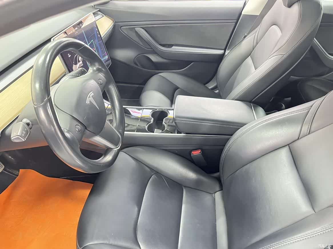 Tesla Model 3, 2019 6
