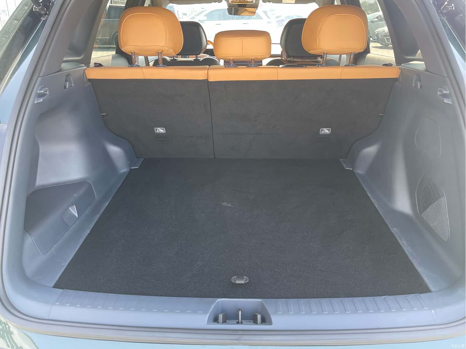 Geely 7, 2025 13