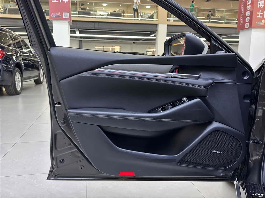 Mazda Atenza, 2021 14