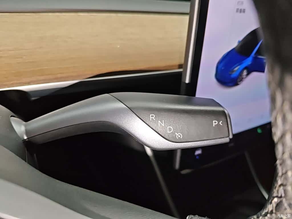 Tesla Model 3, 2020 14