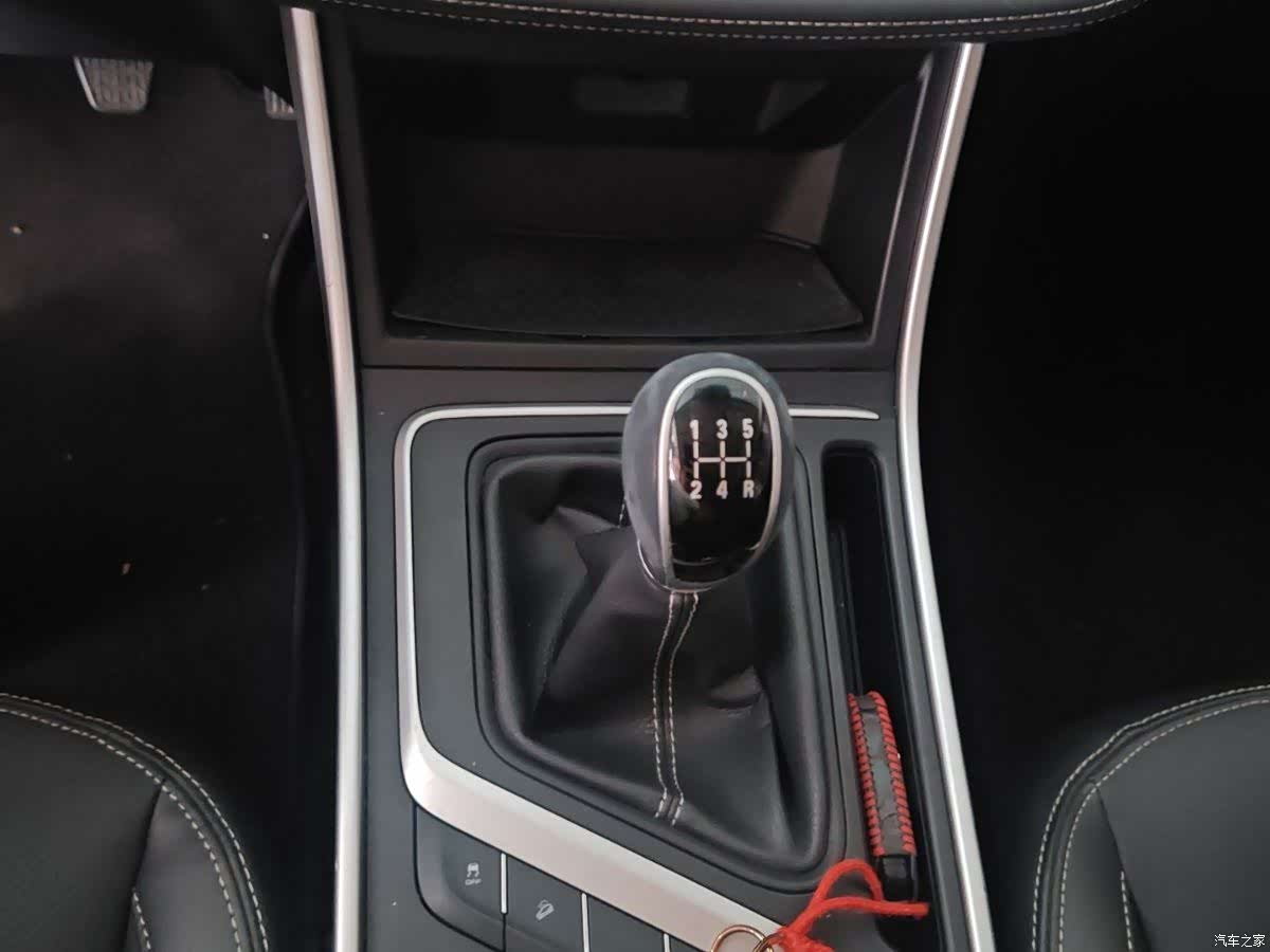 Geely X6, 2019 15