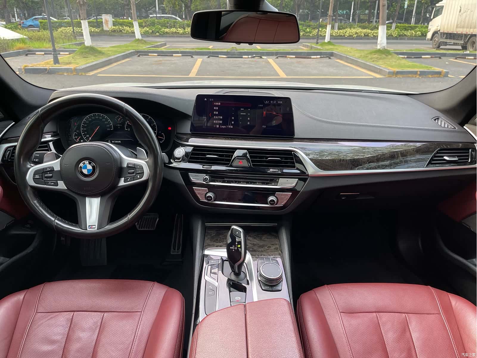 BMW 5 Series, 2019 25