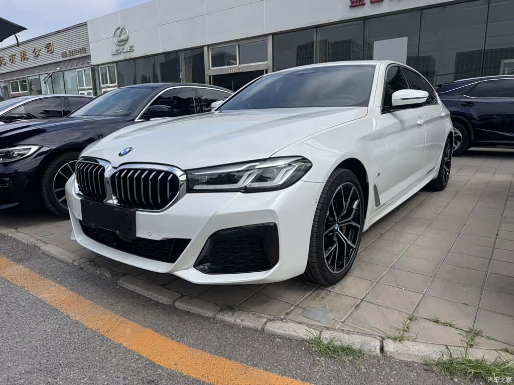 BMW 5 Series, 2023 2