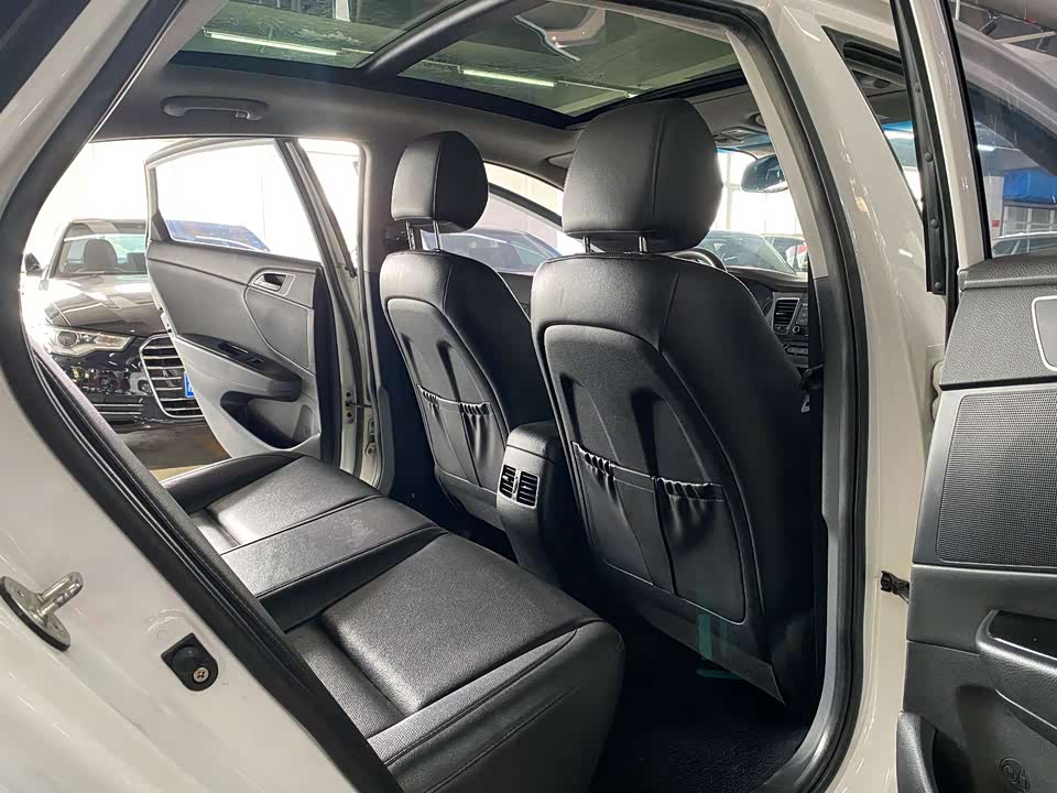 Hyundai Name picture