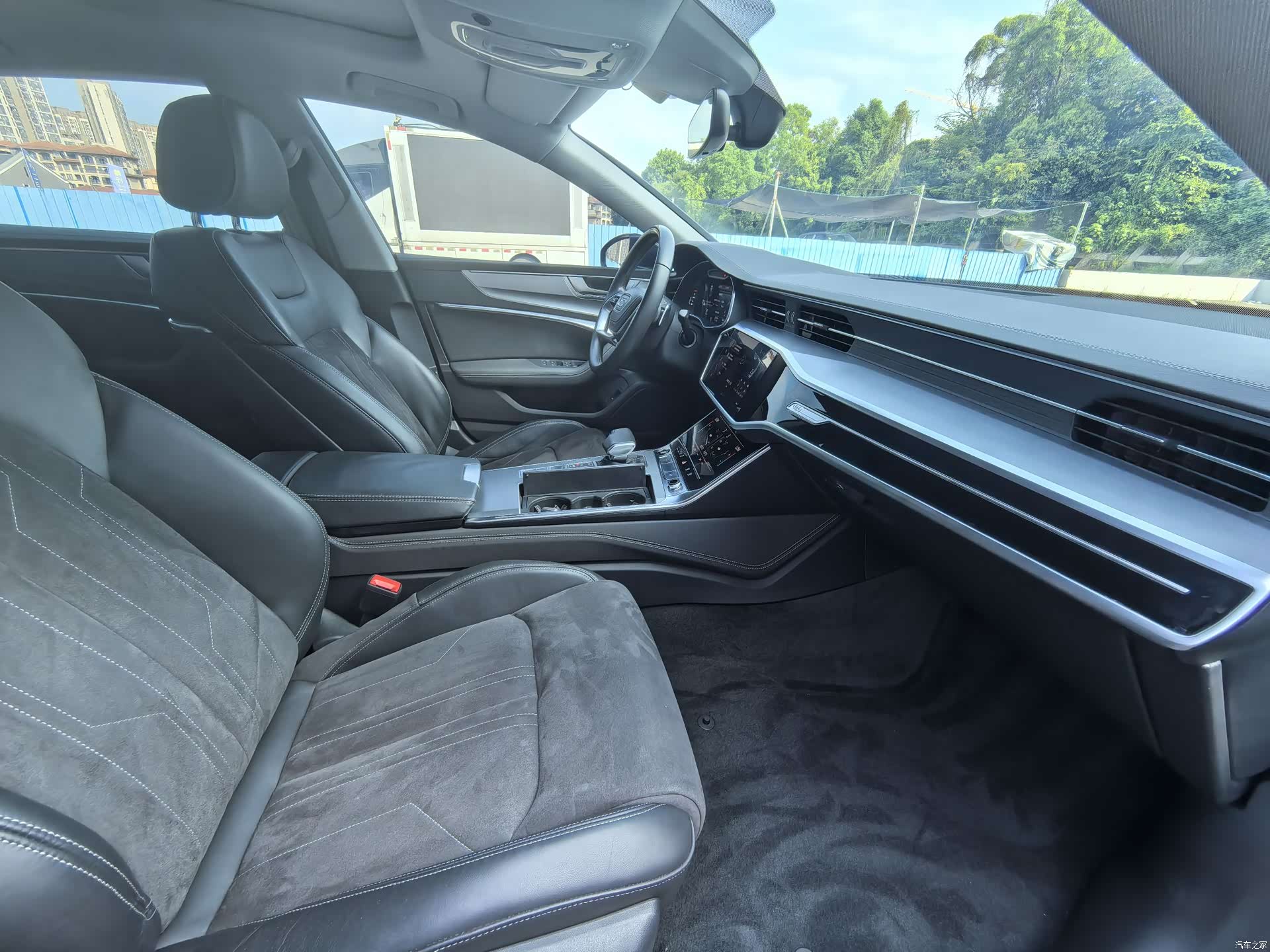 Audi A7L, 2024 10